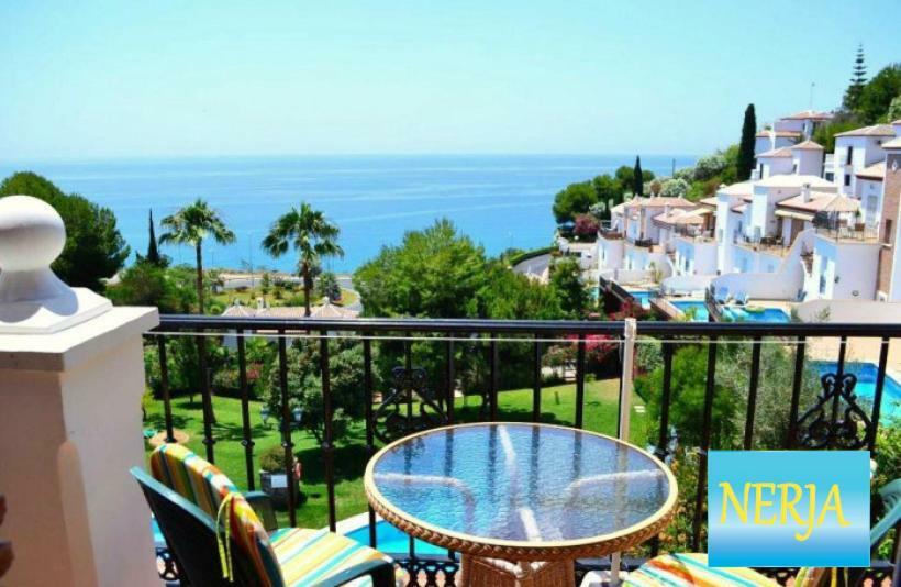 Apartamento Con Espectaculares Vistas Al Mar. Appartamento Nerja Esterno foto